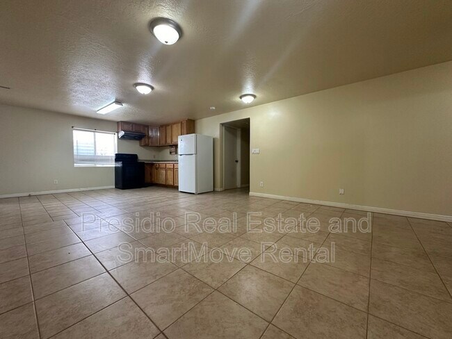 Building Photo - 5325 Scenic Ridge Cir