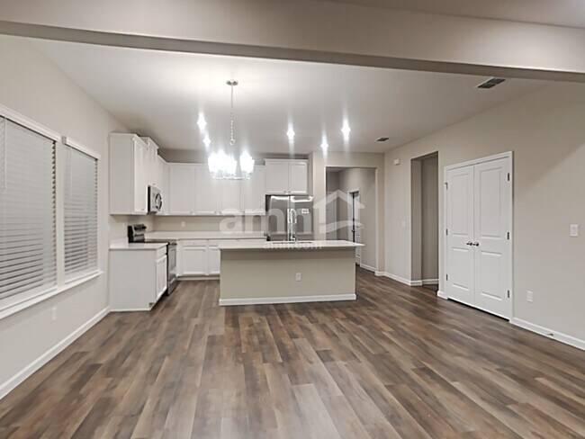 Building Photo - 120 Hemlock Point