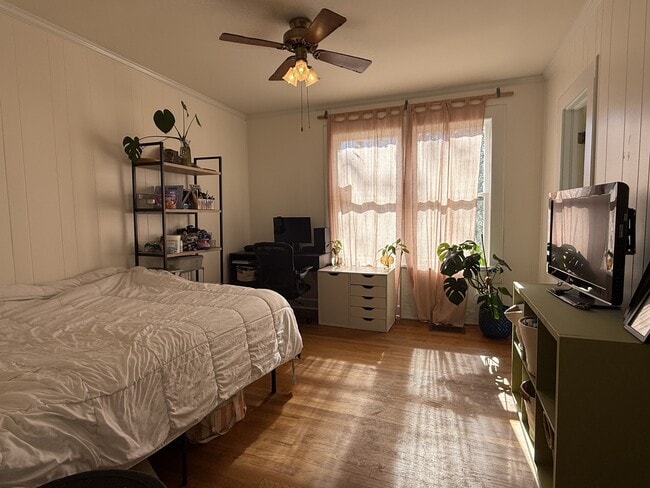 Building Photo - 4605 Skidaway Rd