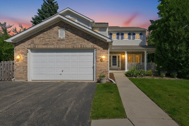 Building Photo - Stunning Mundelein Home on a Quiet Cul-de-Sac with Pond Views