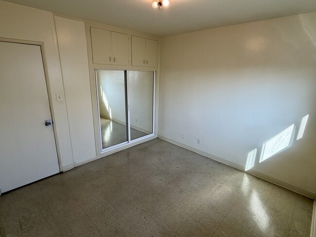 Building Photo - 14512 San Jose Ave