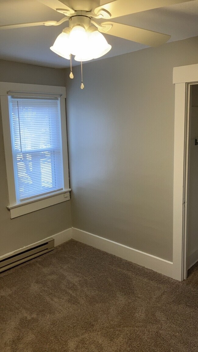 Building Photo - 319 E Canal St