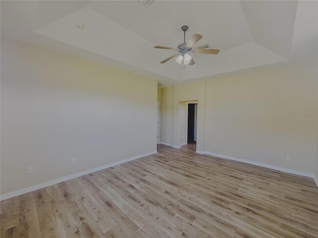 Building Photo - 4940 SW 63rd Loop