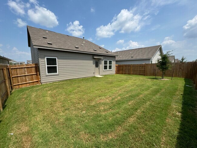 Building Photo - 949 Barbarosa Rd