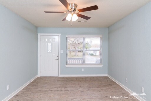 Building Photo - Downtown Area Home in Fayetteville !