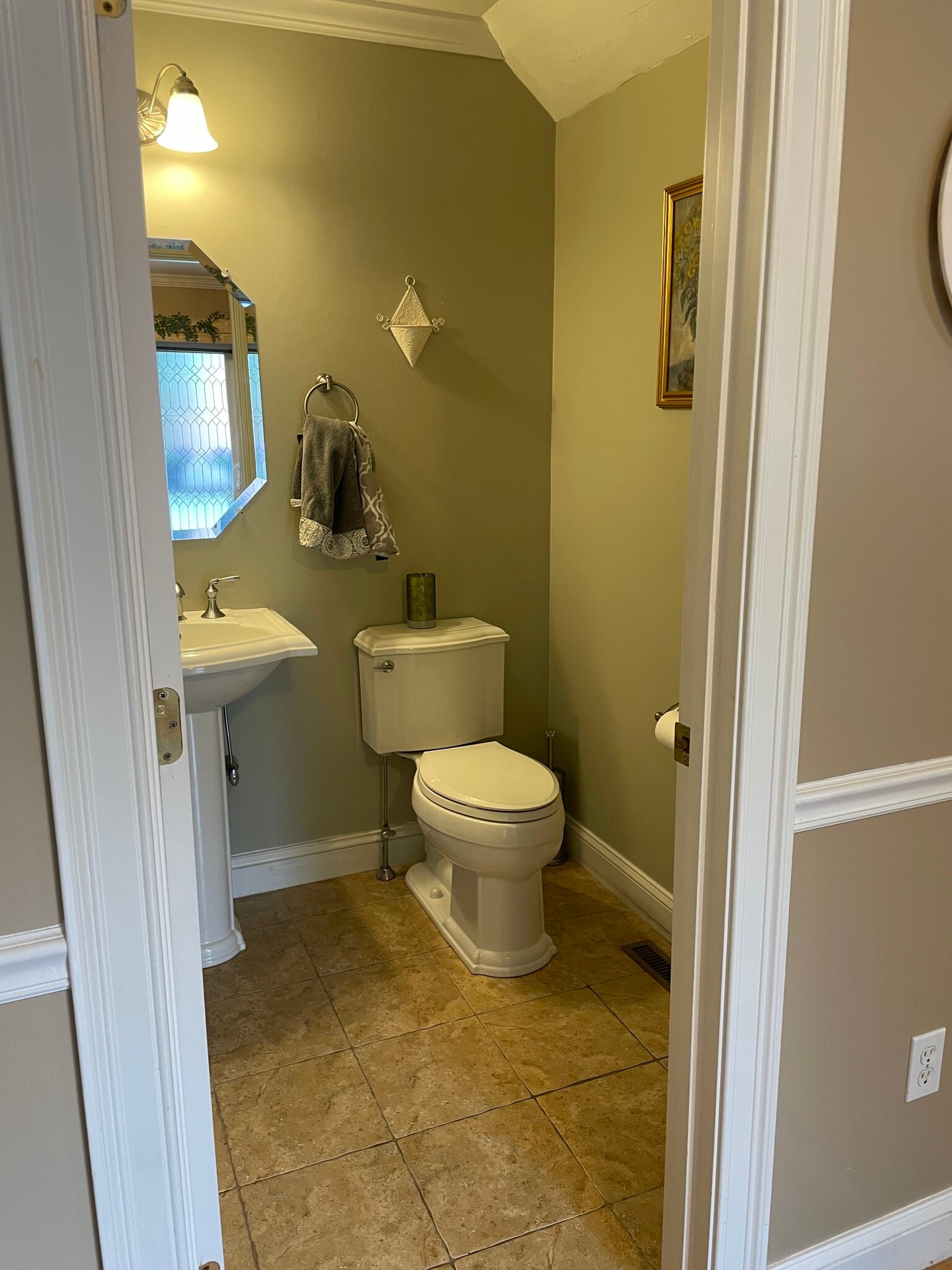 12 Half Bath - 59 Providence Rd