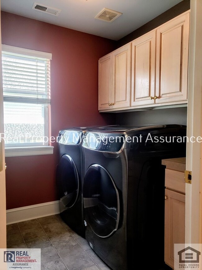 Building Photo - 12781 NW Forest Spring Ln