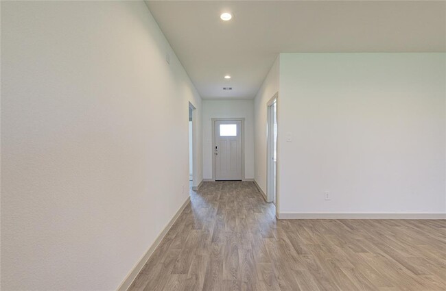 Building Photo - 7322 Marina Hts Wy