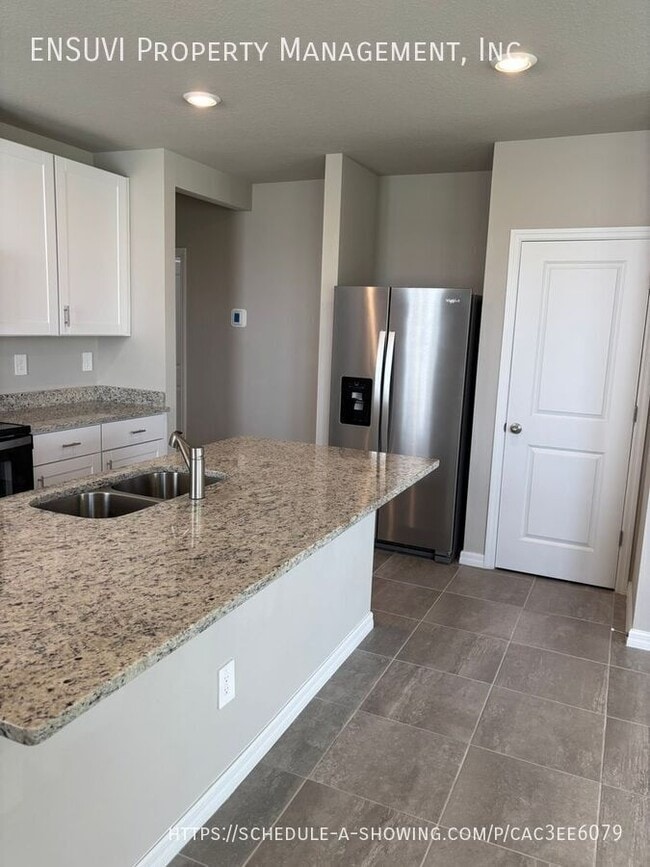 Building Photo - 3913 Radiant Mountain Dr