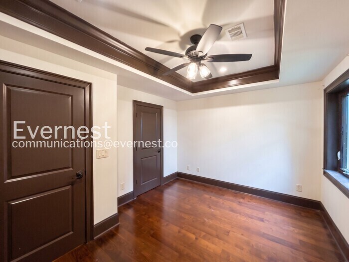 Building Photo - 4002 Moheb St SW