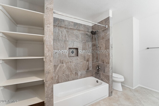 Building Photo - 5720 E Le Marche Ave