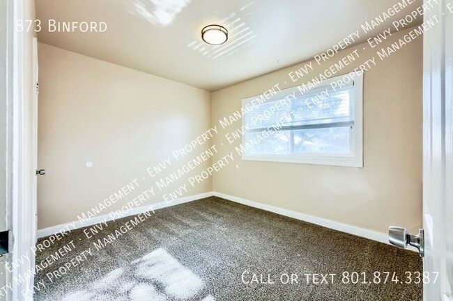 Building Photo - 873 Binford-