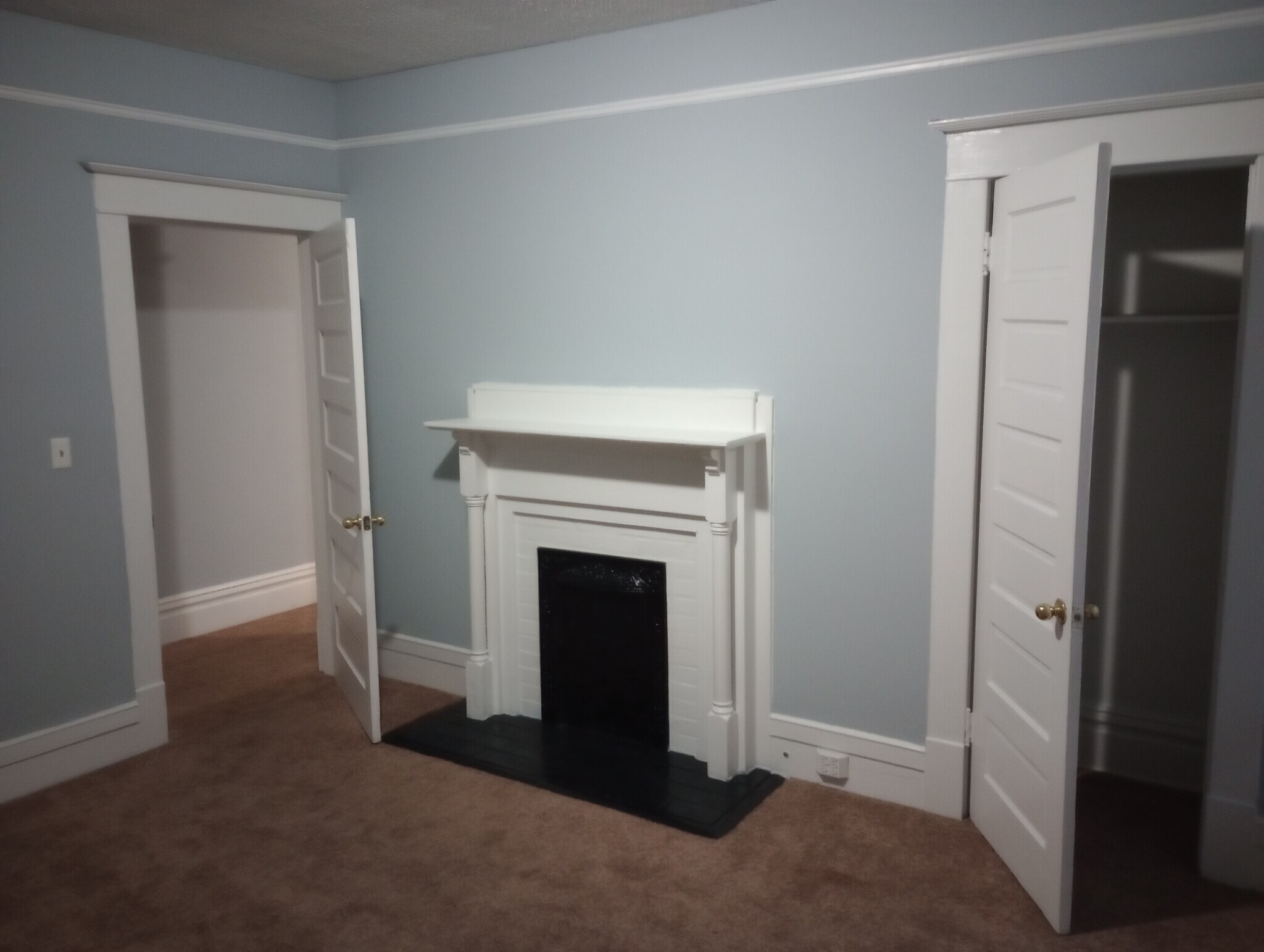 Building Photo - 325 Ellis St