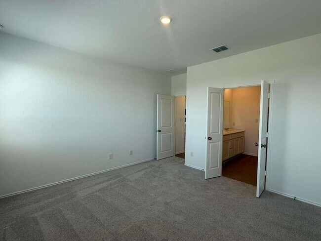 Building Photo - 228 Rodney Boat Rd