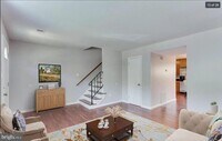 Building Photo - 14880 Emberdale Dr