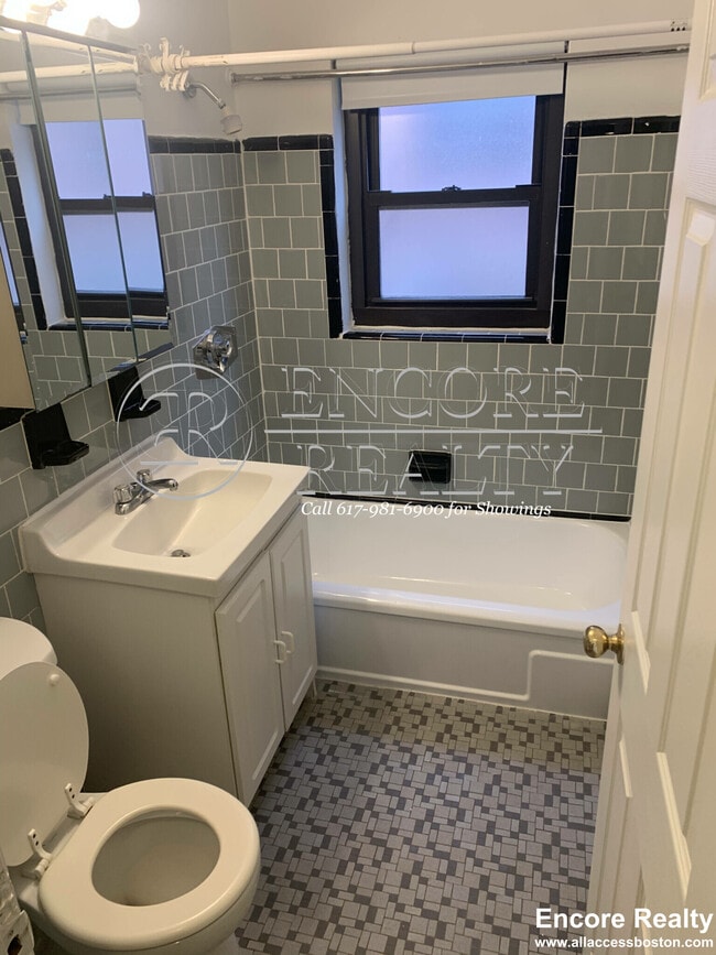 Building Photo - 46 Harvard Ave