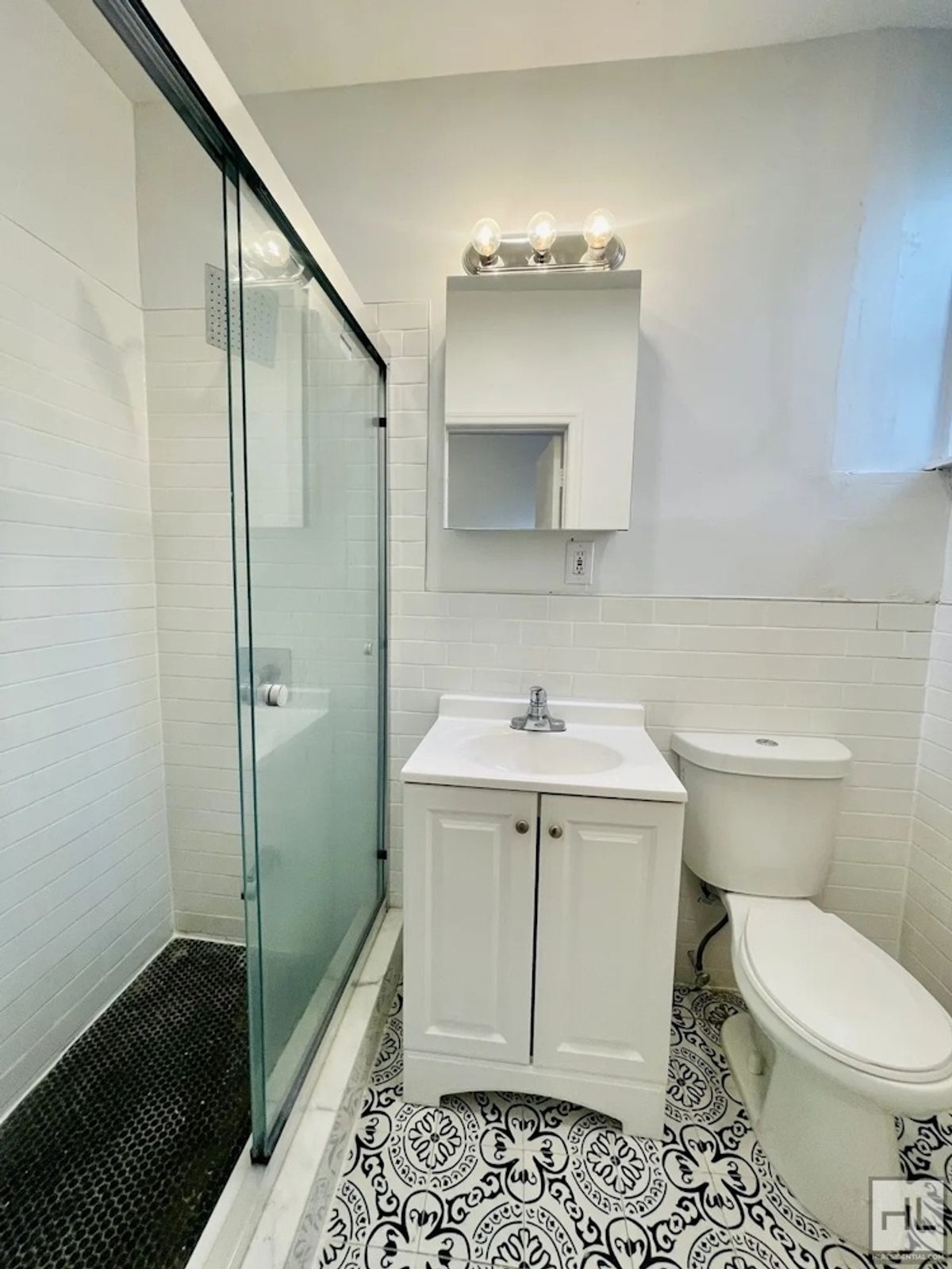 Building Photo - GREENE AVENUE / Bed-Stuy Studio 1 Bath