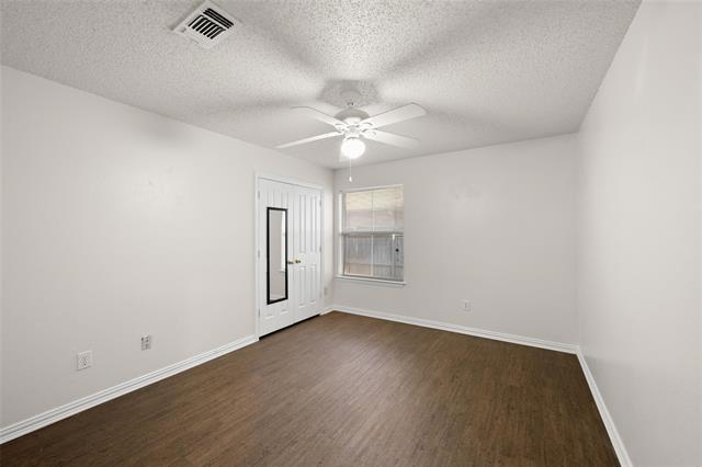 Building Photo - 3609 Stone Creek Ln S