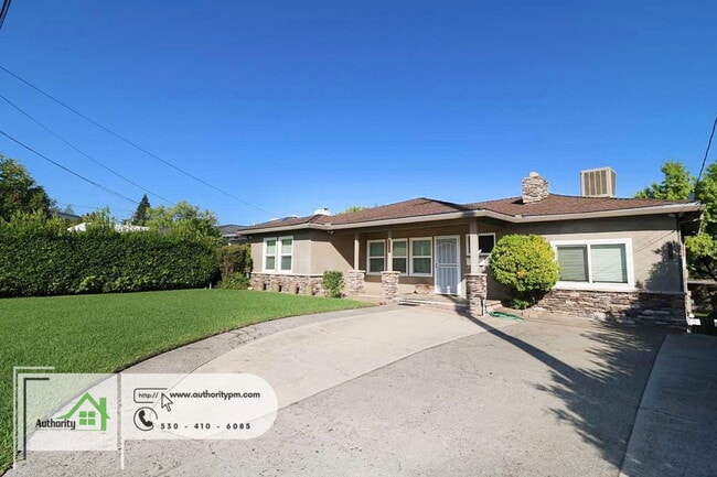 Building Photo - 2540 Old Eureka Way