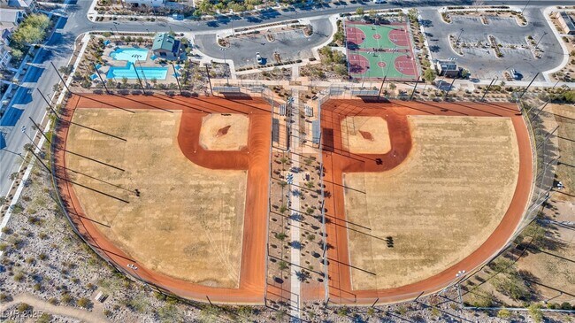 Building Photo - 3108 Zara Ave