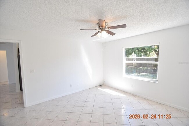 Building Photo - 818 Gray St S