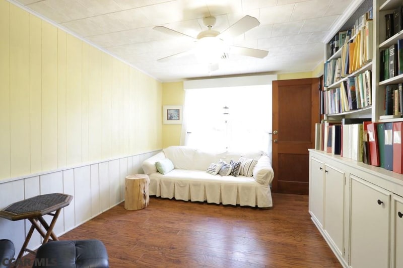 Building Photo - 635A-side W Nittany Ave