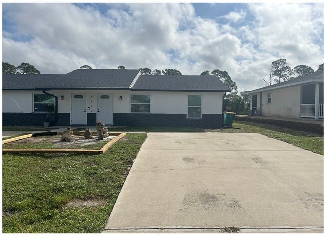 Building Photo - Sea Mist Casitas LLC