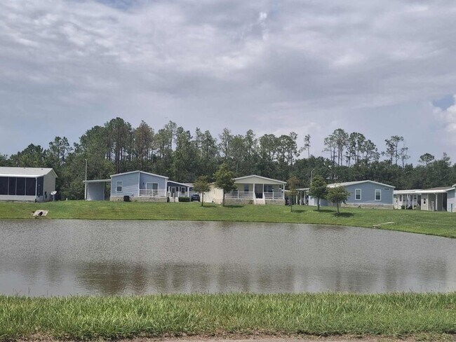 Building Photo - 34800 Minnow Ln