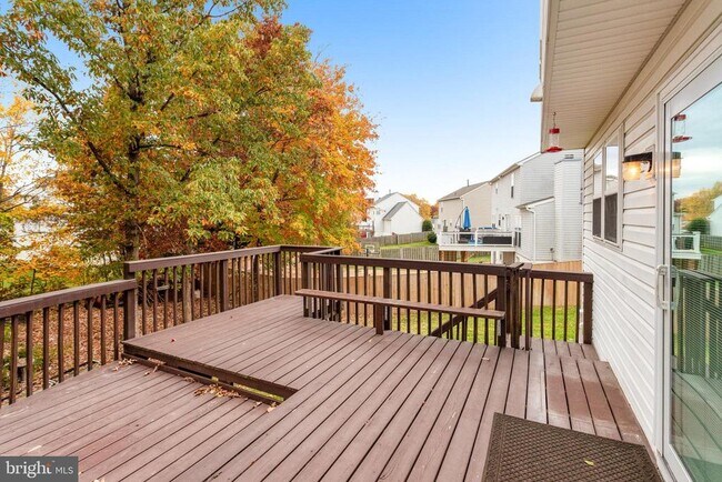 Building Photo - 15385 Bevanwood Dr