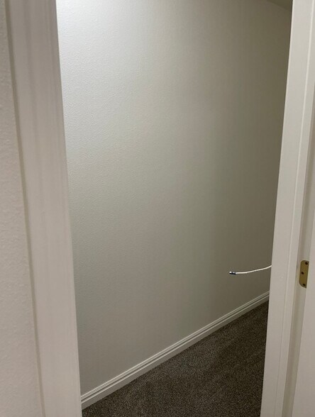 Building Photo - 14021 Sonora Way