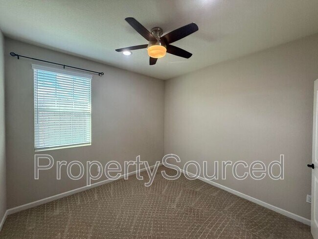 Building Photo - 1697 W Woodward Ave