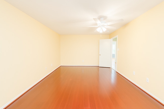 Building Photo - CONVENIENT TO FORT BELVOIR - LORTON TOWNHOUSE