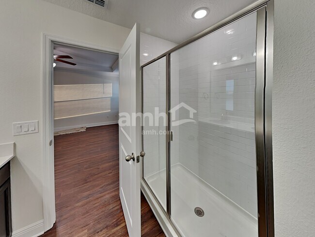 Building Photo - 2849 Ponds Trl
