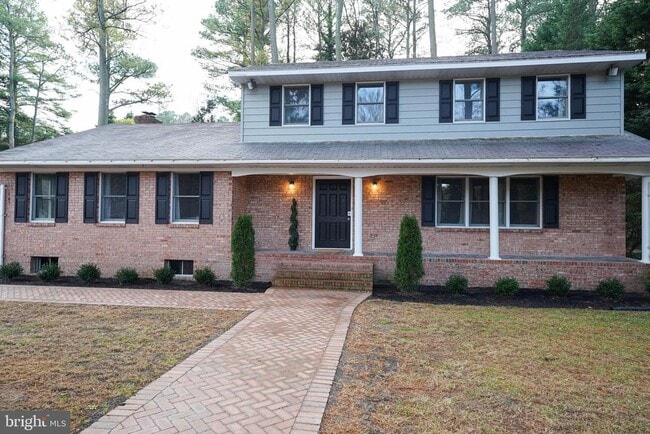 Building Photo - 414 Pine Bluff Rd