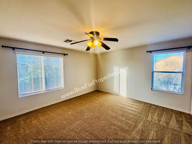 Building Photo - 5858 E Sanderling Dr