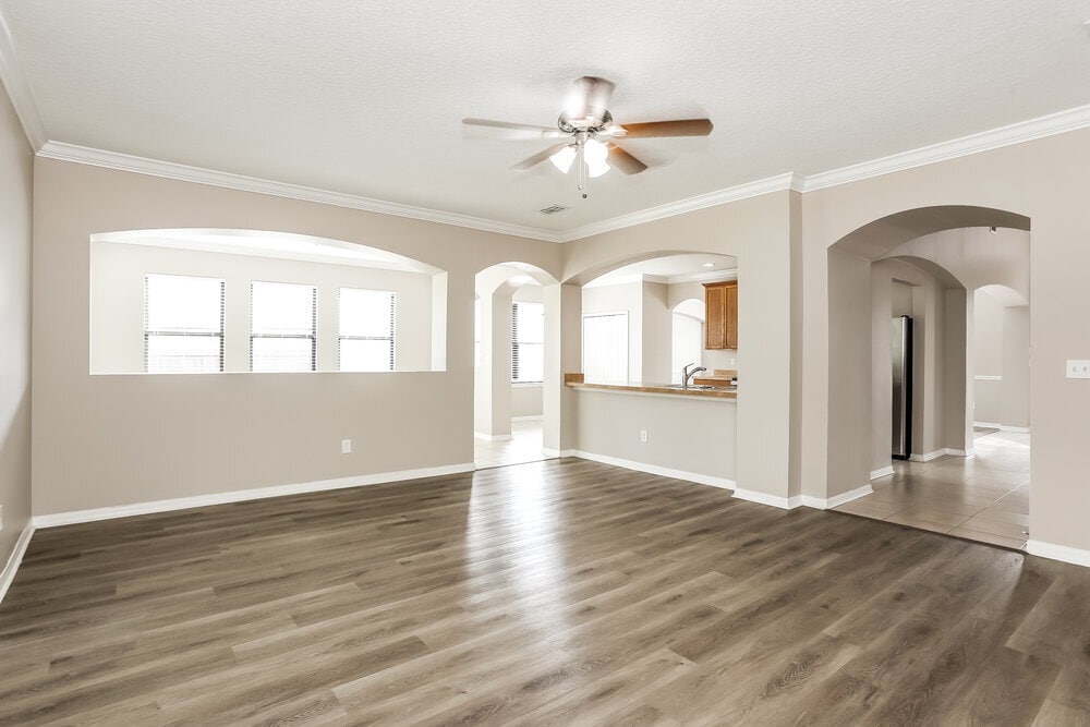 Building Photo - 703 Red Cedar Ct