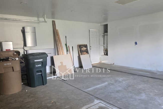 Building Photo - 5020 Trabuco Canyon Dr