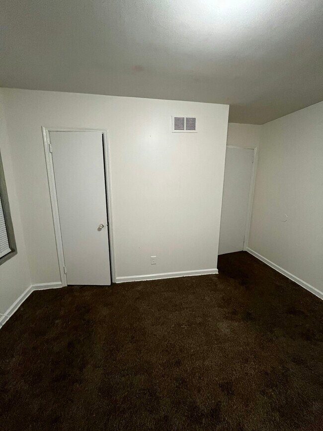 Building Photo - 3476 Obion Dr