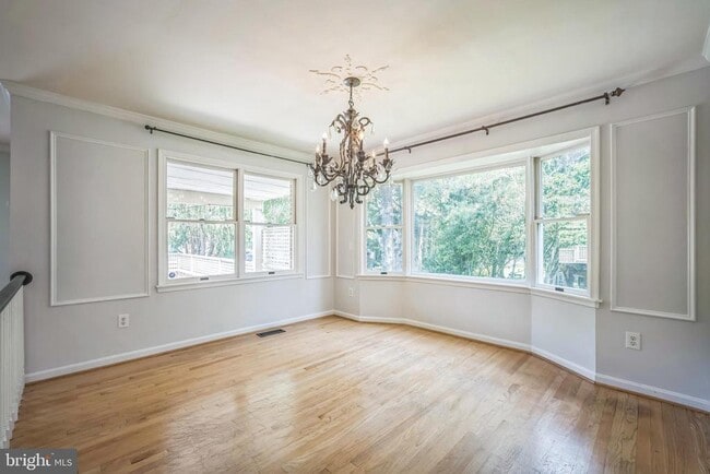 Building Photo - 7330 Lewinsville Park Ct