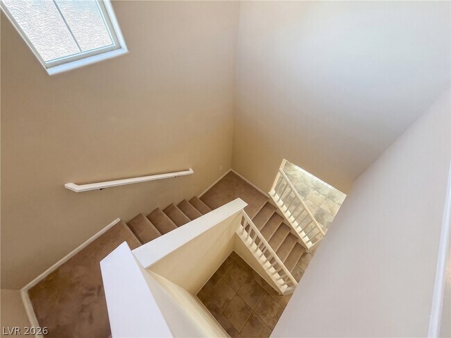 Building Photo - 208 Rocky Basin St