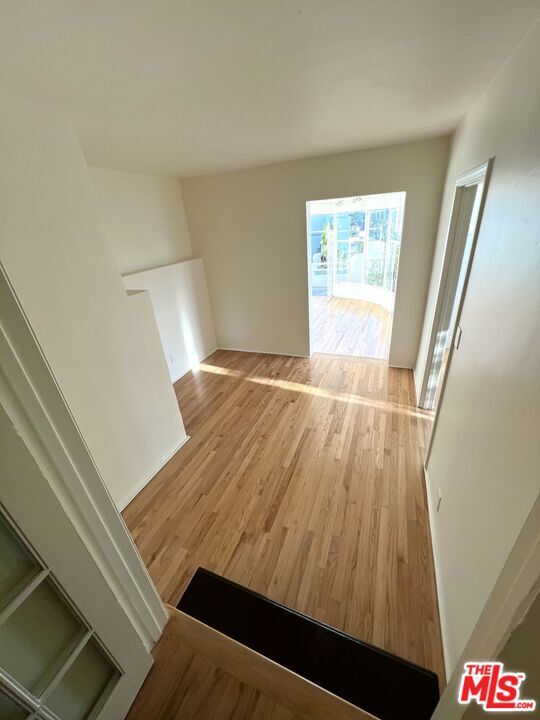 Building Photo - 2185 Broadview Terrace