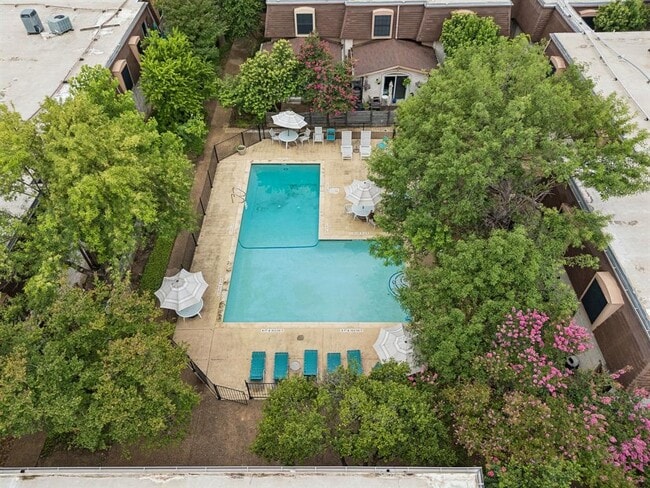 Building Photo - 7801 Shoal Creek Blvd