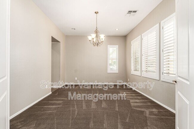 Building Photo - 21004 E Sunset Dr