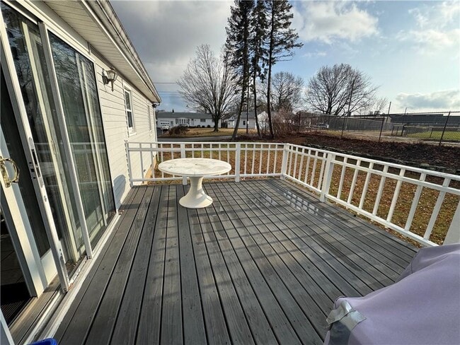 Building Photo - 73 Armory Dr