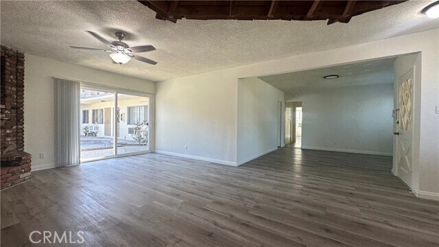 Building Photo - 512 N Marguerita Ave