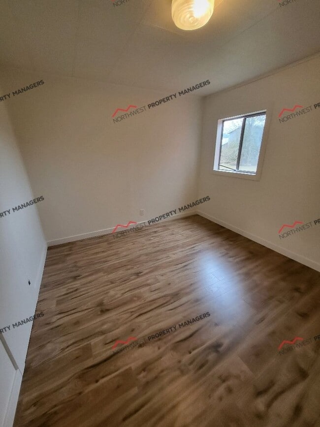 Building Photo - STATUS: RENTED-| R215 | $1895.00