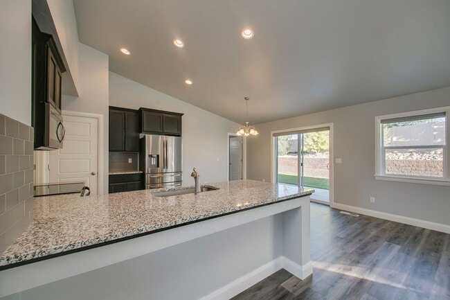 Building Photo - Beautiful Home in Kuna with Community Pool!