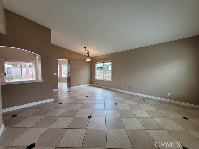 Building Photo - 775 Falcon View St