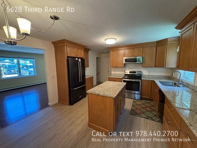 Building Photo - 562 Third Range Rd