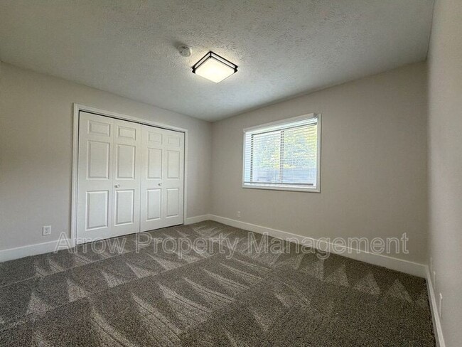 Building Photo - 1429 N 34th St